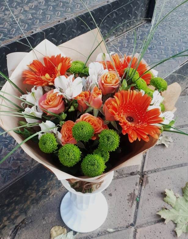 Букет цветов из: Герберы, Хризантемы, Альстромерии и Розы в Глебычево