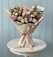 Букет цветов из:  Розы и Лизиантусы в Глебычево