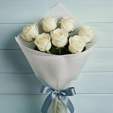 Букет 7 Белых роз Эдлесс Лав в Глебычево