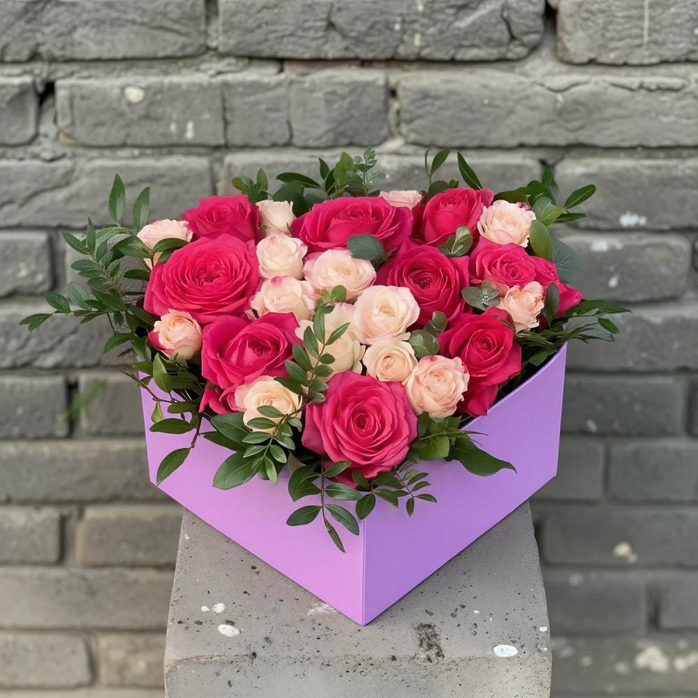 Цветочная композиция из Розы в коробке в Глебычево