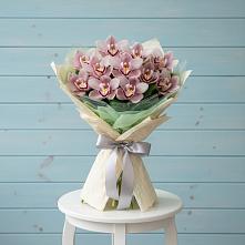 Букет цветов из:  Орхидеи и Розы #REPLACE_PRED# Глебычево