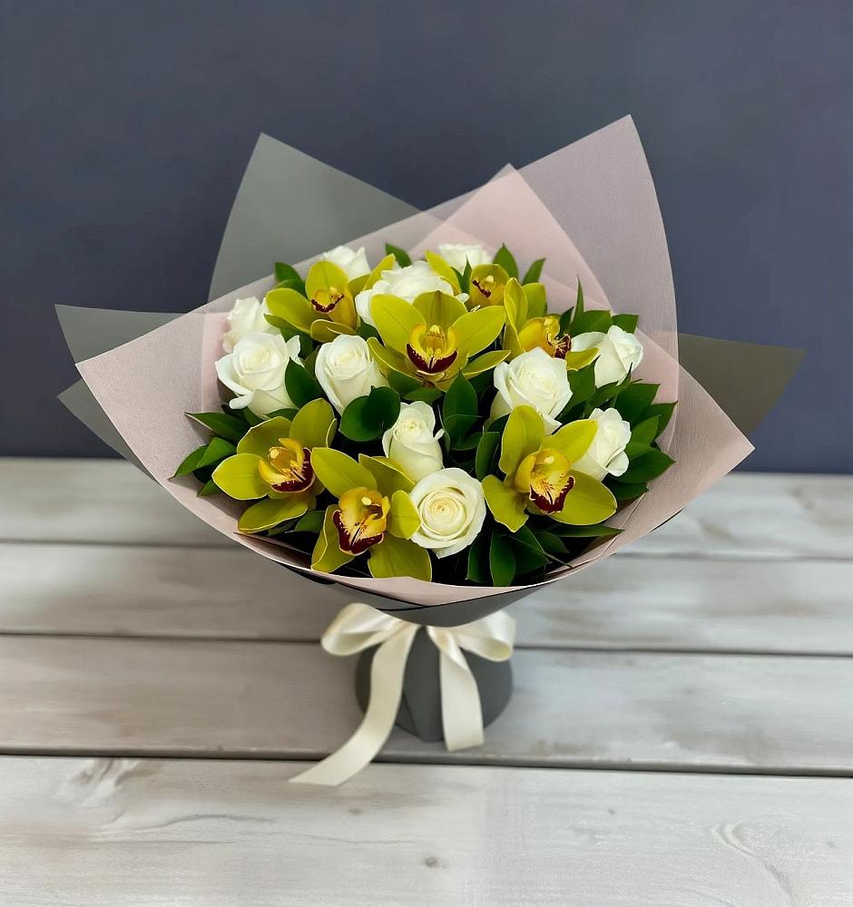 Букет цветов из: Орхидеи и Розы в Глебычево