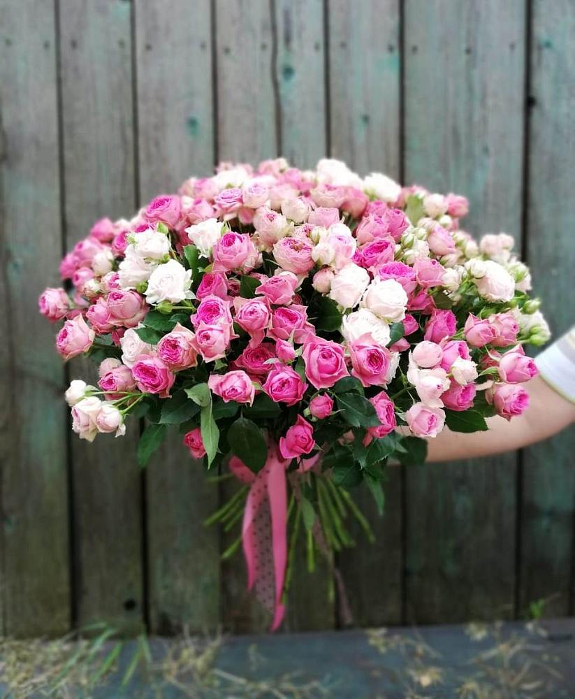 Букет Розовые кустовые розы Натали и Лав Лидия в Глебычево