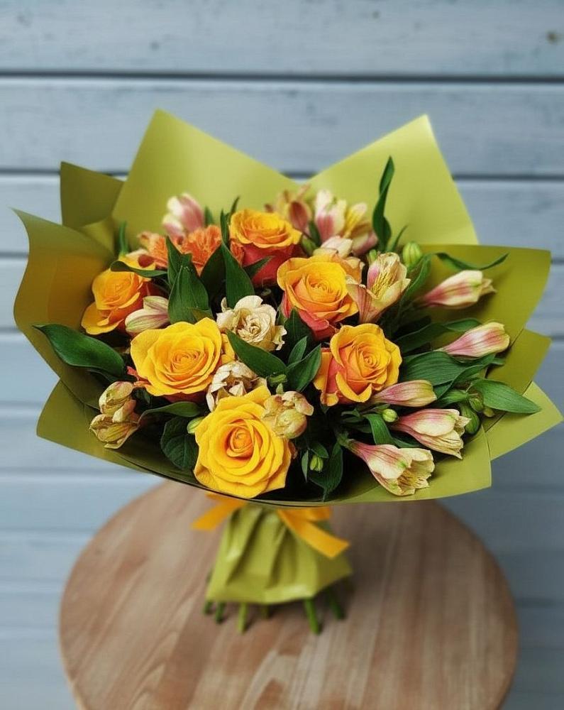 Букет цветов из: Альстромерии и Розы в Глебычево
