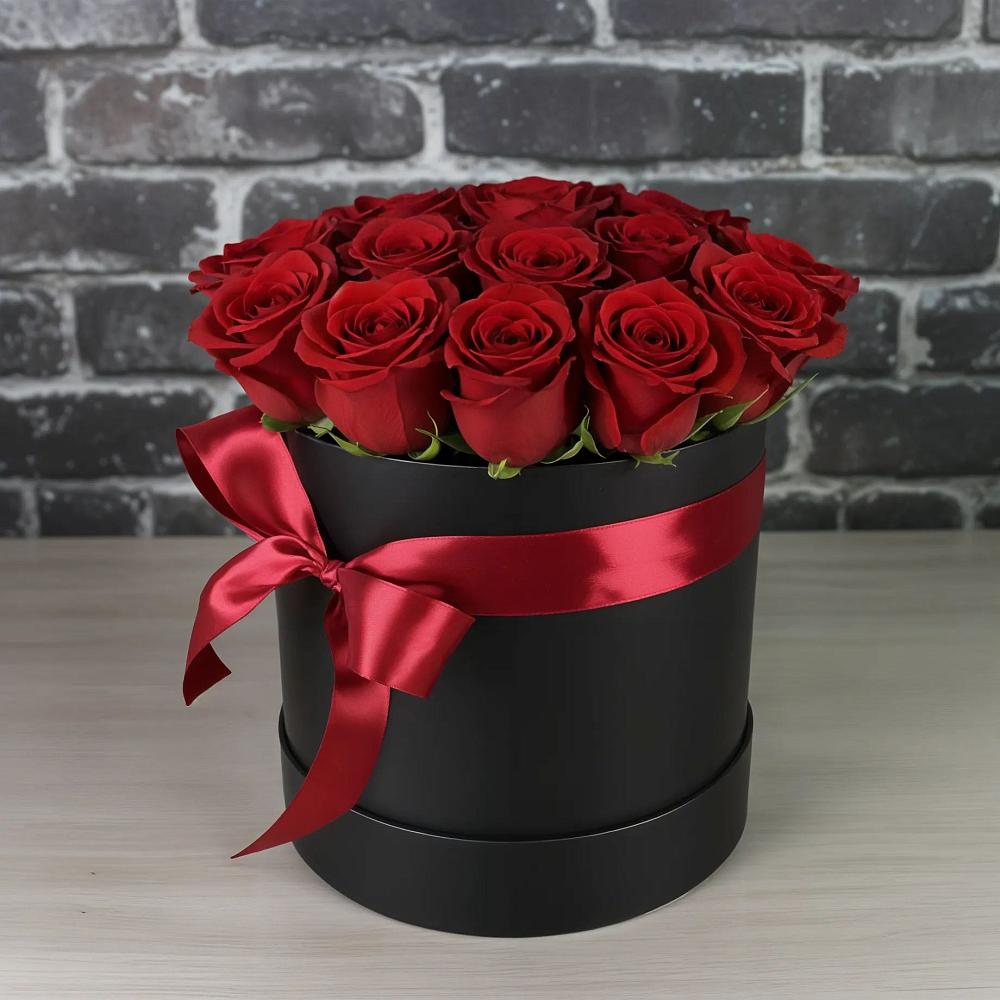 Цветочная композиция из Розы в шляпной коробке в Глебычево