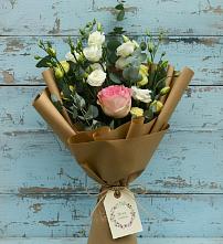 Букет цветов из:  Розы и Лизиантусы в Глебычево