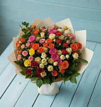 Букет Микс из разноцветных кустовых роз в Глебычево